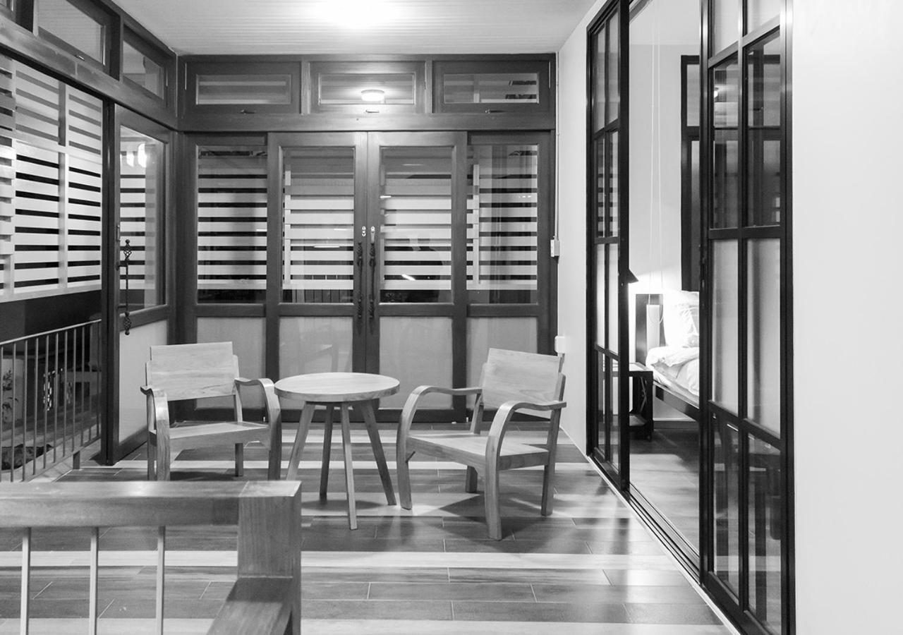 Liaw Base House Vandrehjem Bangkok Eksteriør billede