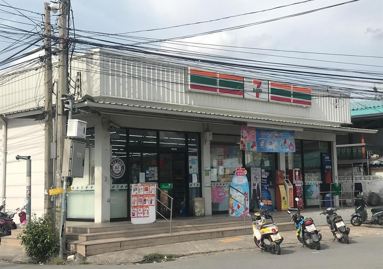 Liaw Base House Vandrehjem Bangkok Eksteriør billede