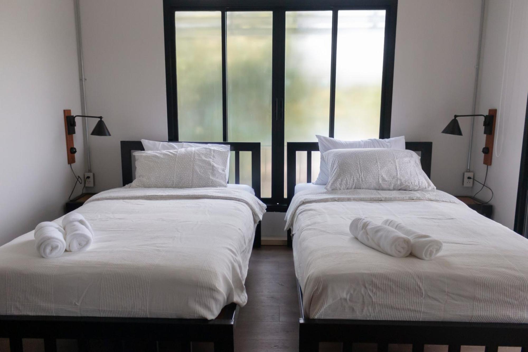 Liaw Base House Vandrehjem Bangkok Eksteriør billede